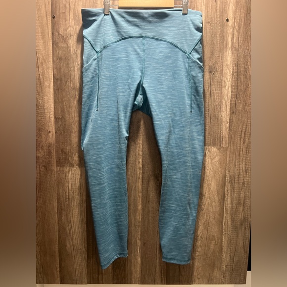 Lululemon Power Thru High-Rise Tight 25"
Heathered Capture Blue Sz women’s 12 - Picture 4 of 10